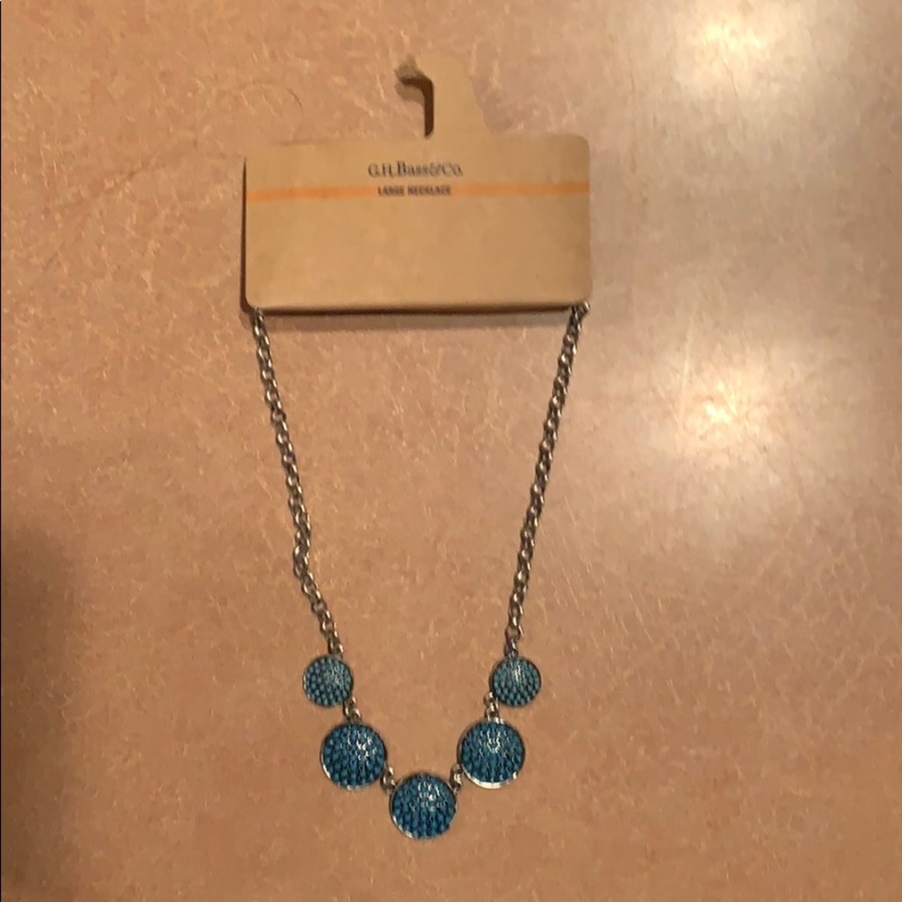 Turquoise and silver necklace